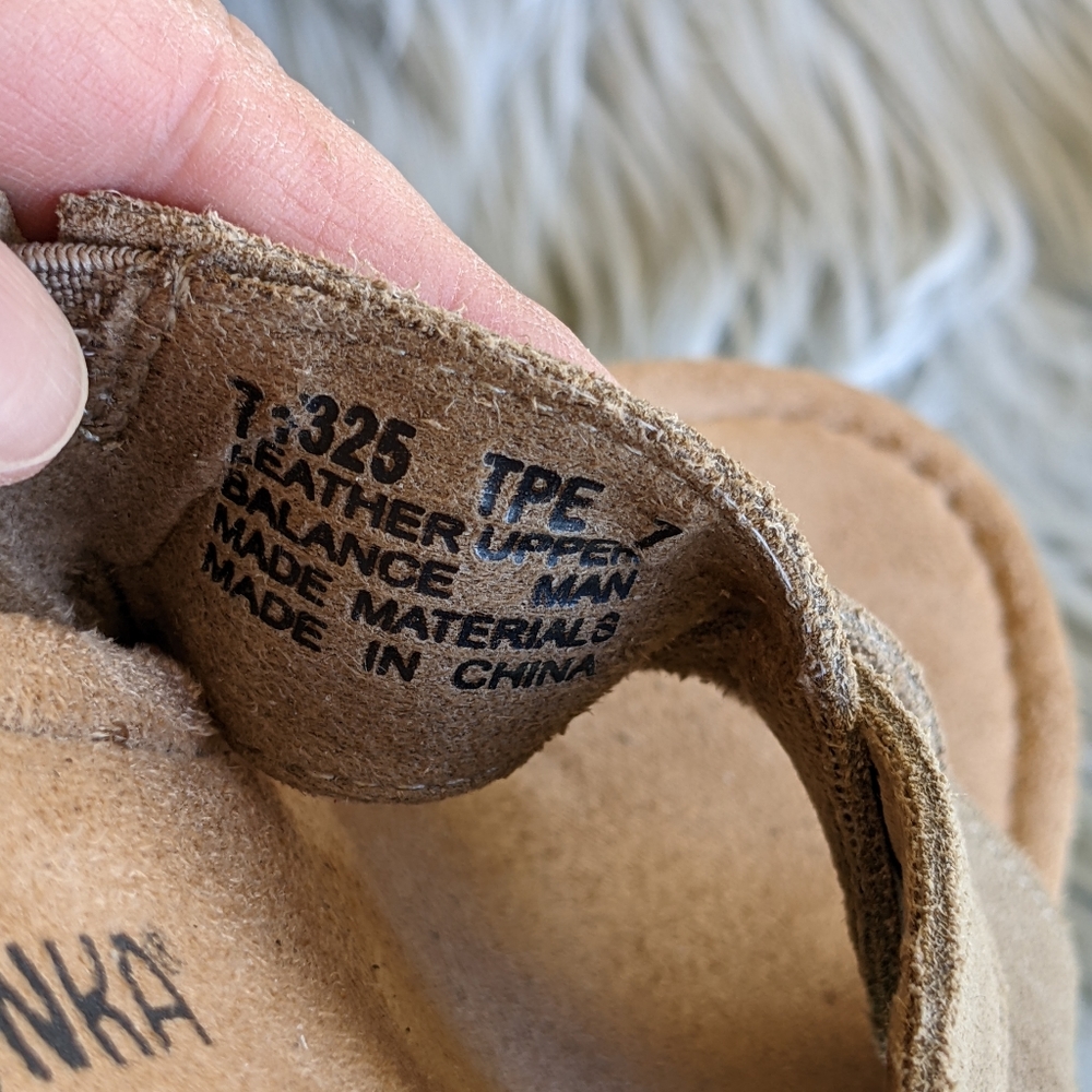 Minnetonka Platform Leather Slides - Picture 9 of 13